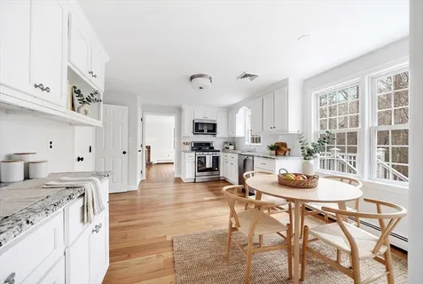$1,099,000 | 71 Ledgewood Drive, Cohasset, MA 02025