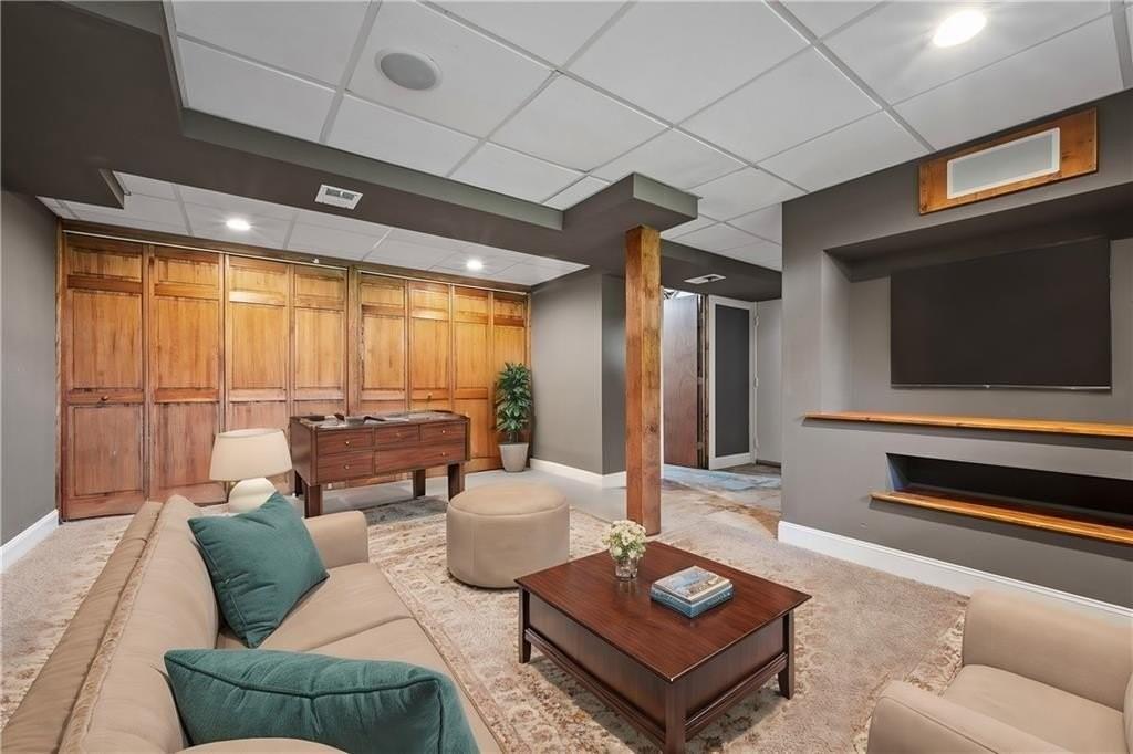 167 Klein Road New Brighton, PA 15066 - Photo 18 of 27 Gallery Image 18
