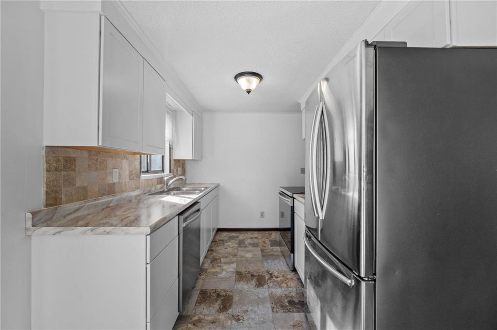 167 Klein Road New Brighton, PA 15066 - Photo 7 of 27 Gallery Image 7