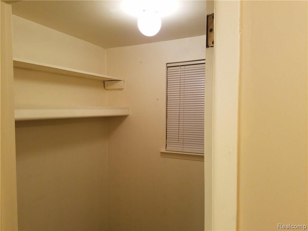 32115 West 12 Mile Road Farmington Hills, MI 48334 - Photo 10 of 17
