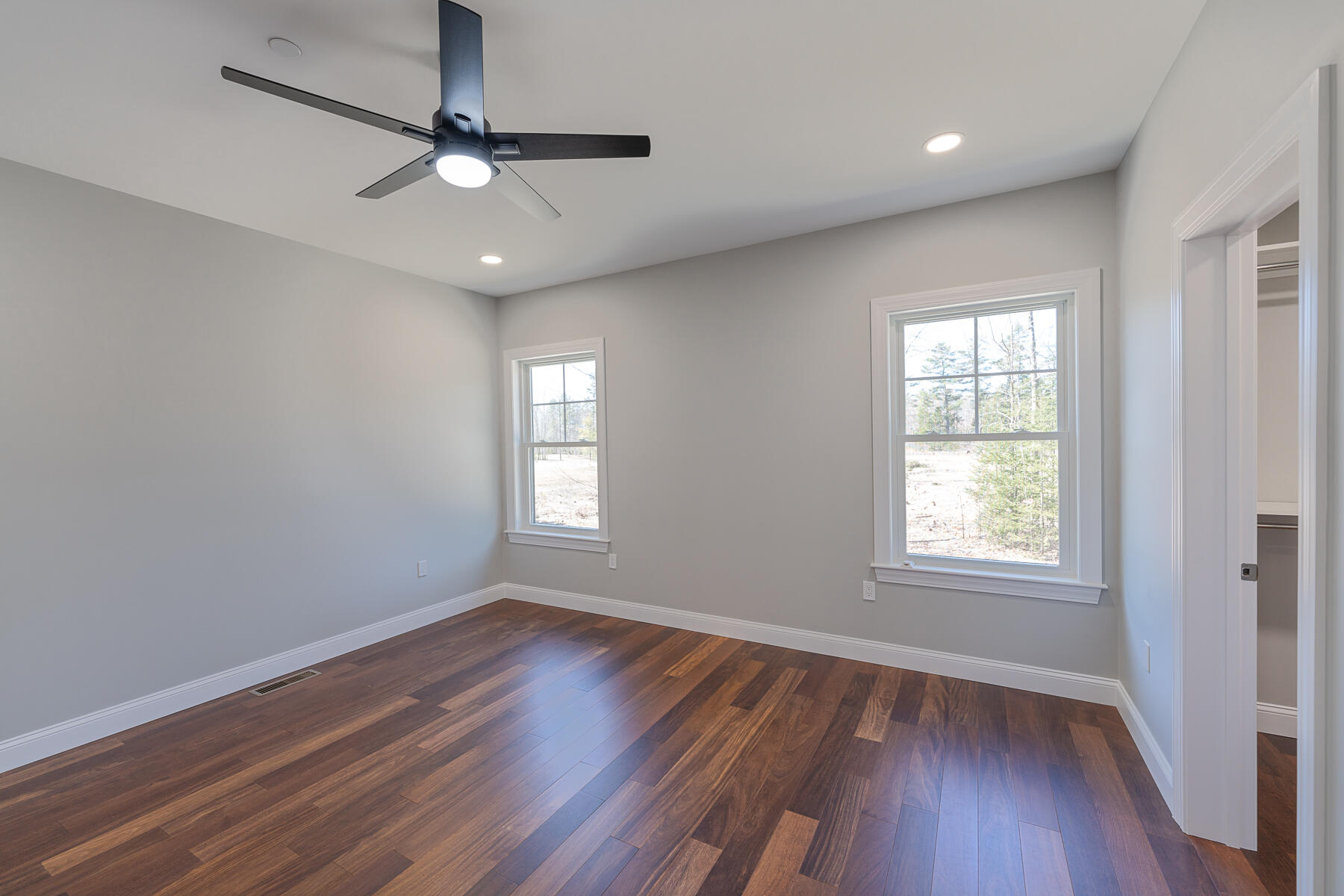 54 Forest Drive Arundel, ME 04046 - Photo 26 of 78 1st Floor Primary