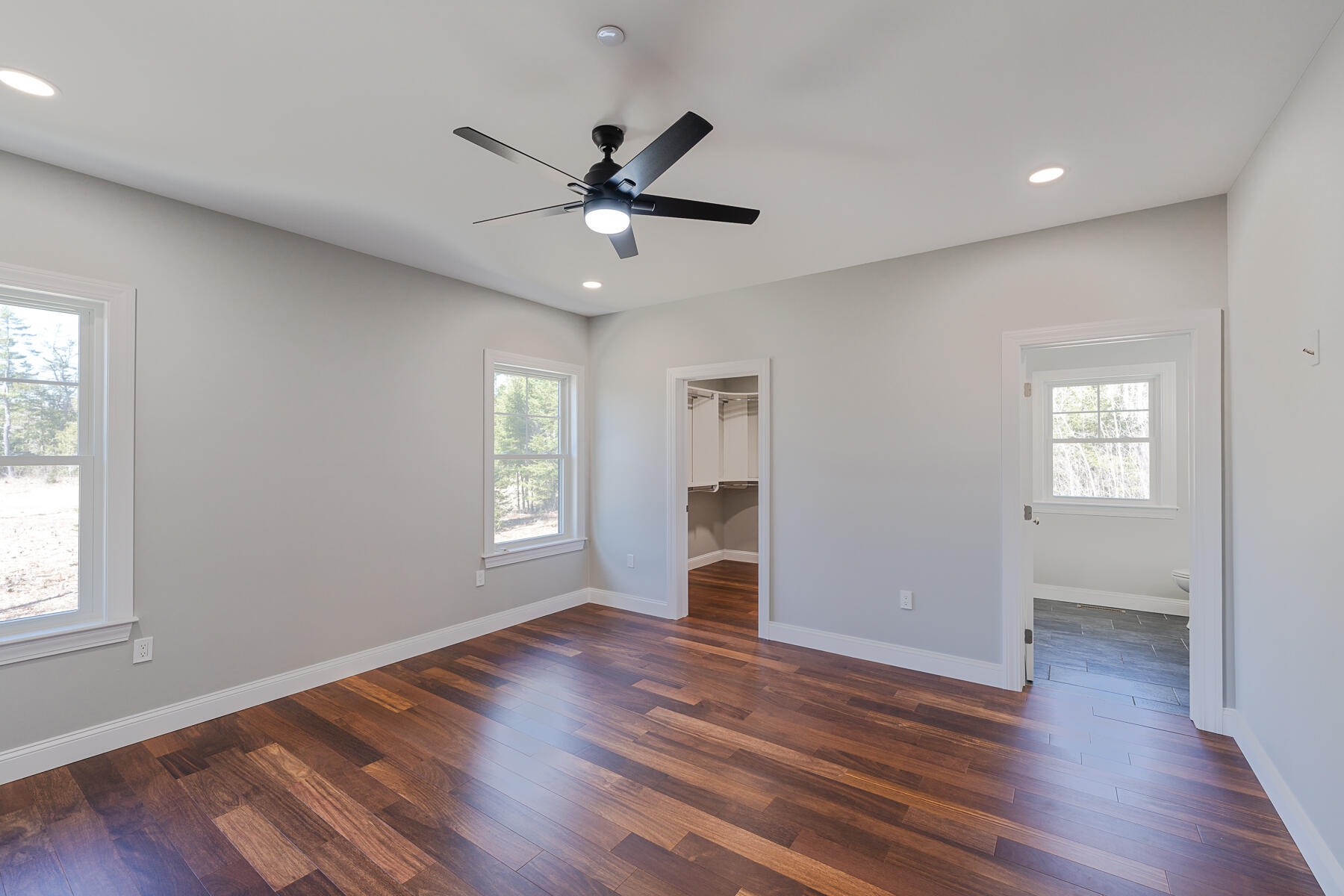 54 Forest Drive Arundel, ME 04046 - Photo 27 of 78 1st Floor Primary