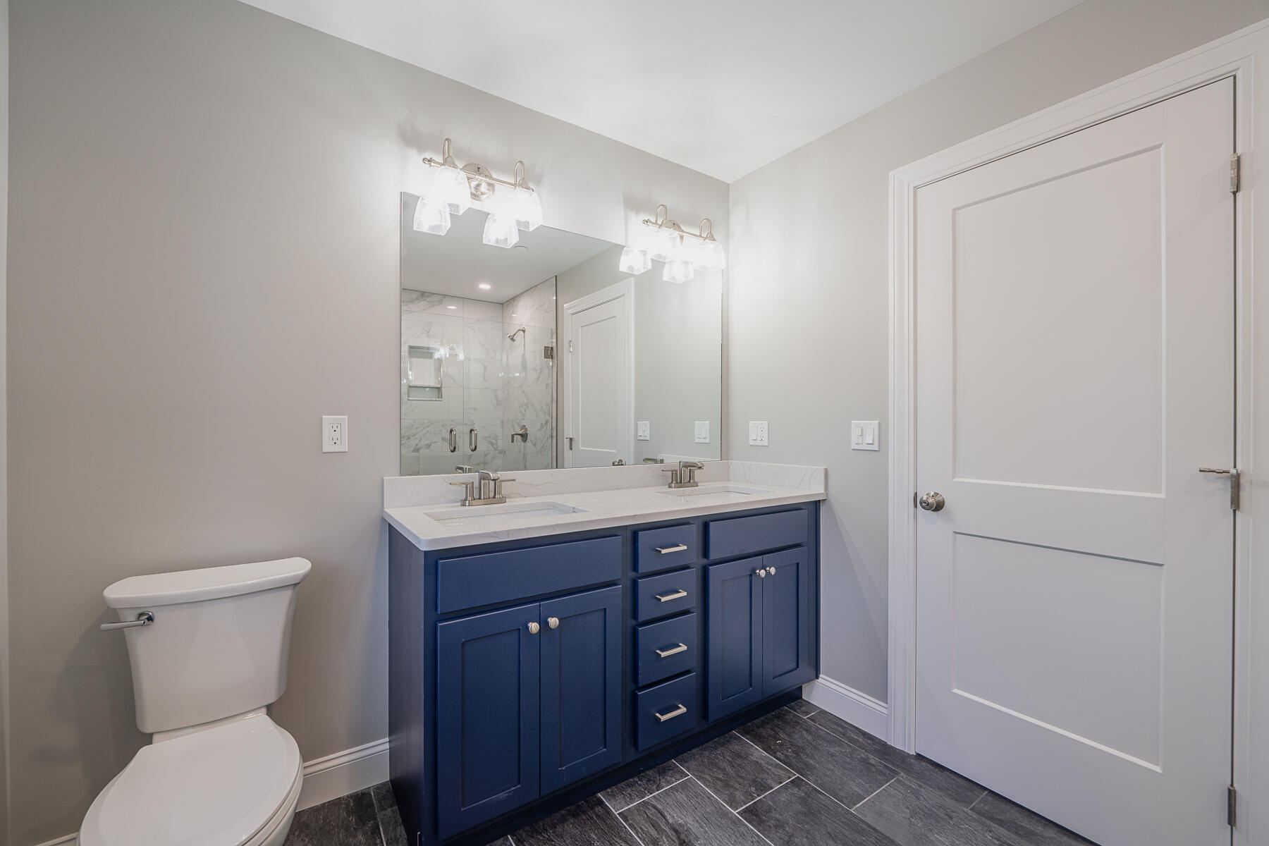 54 Forest Drive Arundel, ME 04046 - Photo 32 of 78 1st Floor Primary