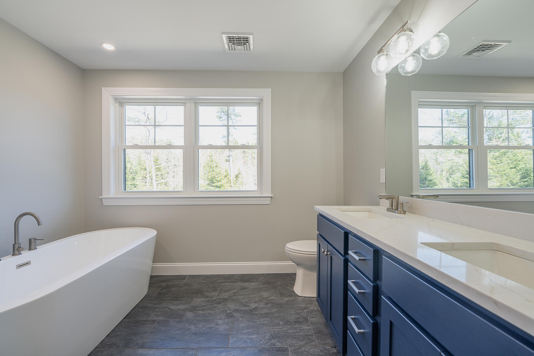 54 Forest Drive Arundel, ME 04046 - Photo 43 of 78 Primary Suite