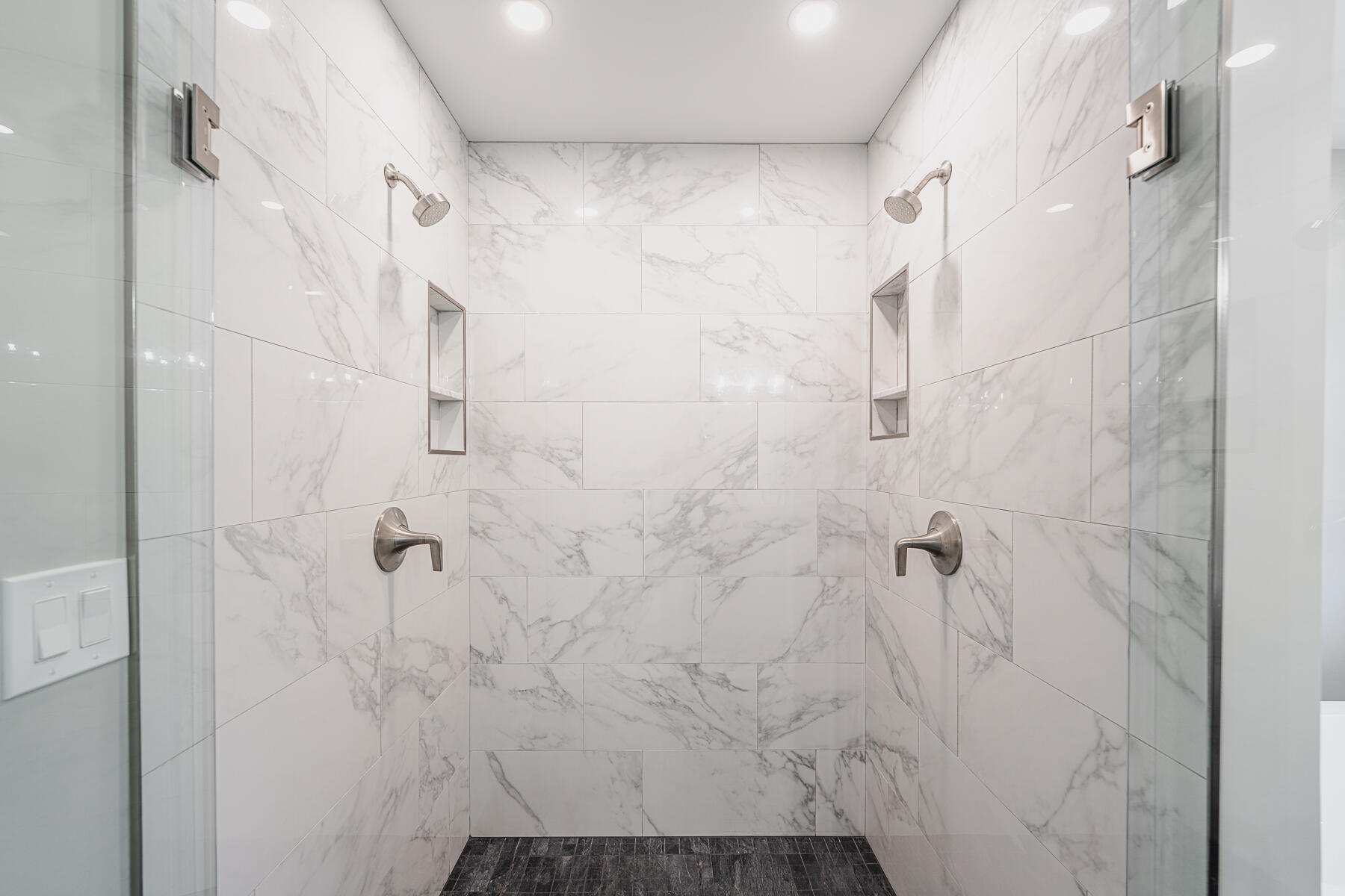 54 Forest Drive Arundel, ME 04046 - Photo 49 of 78 Primary Suite