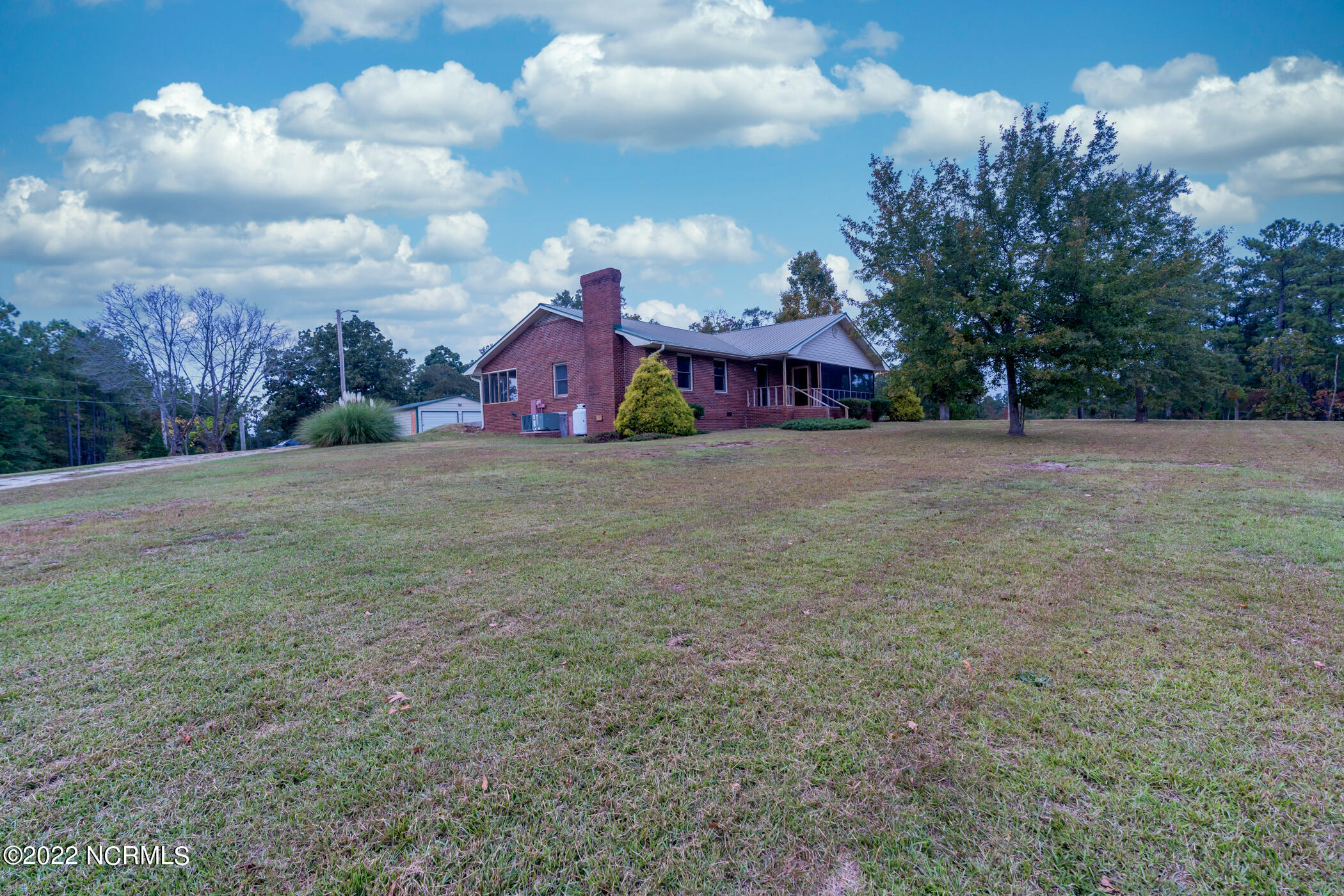 161 Crestview Drive Rockingham, NC 28379 - Photo 18 of 46 DSC04576