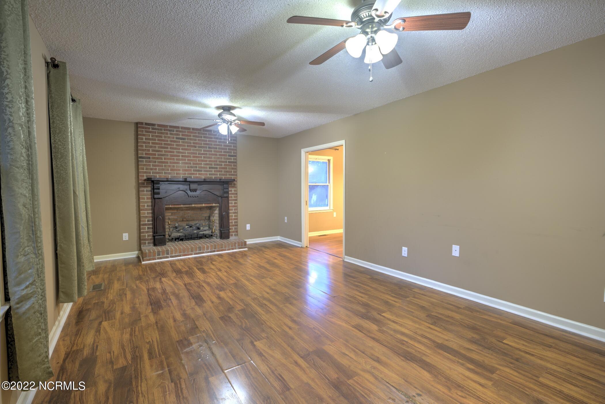 161 Crestview Drive Rockingham, NC 28379 - Photo 25 of 46 DSC04595_6_7_8_9