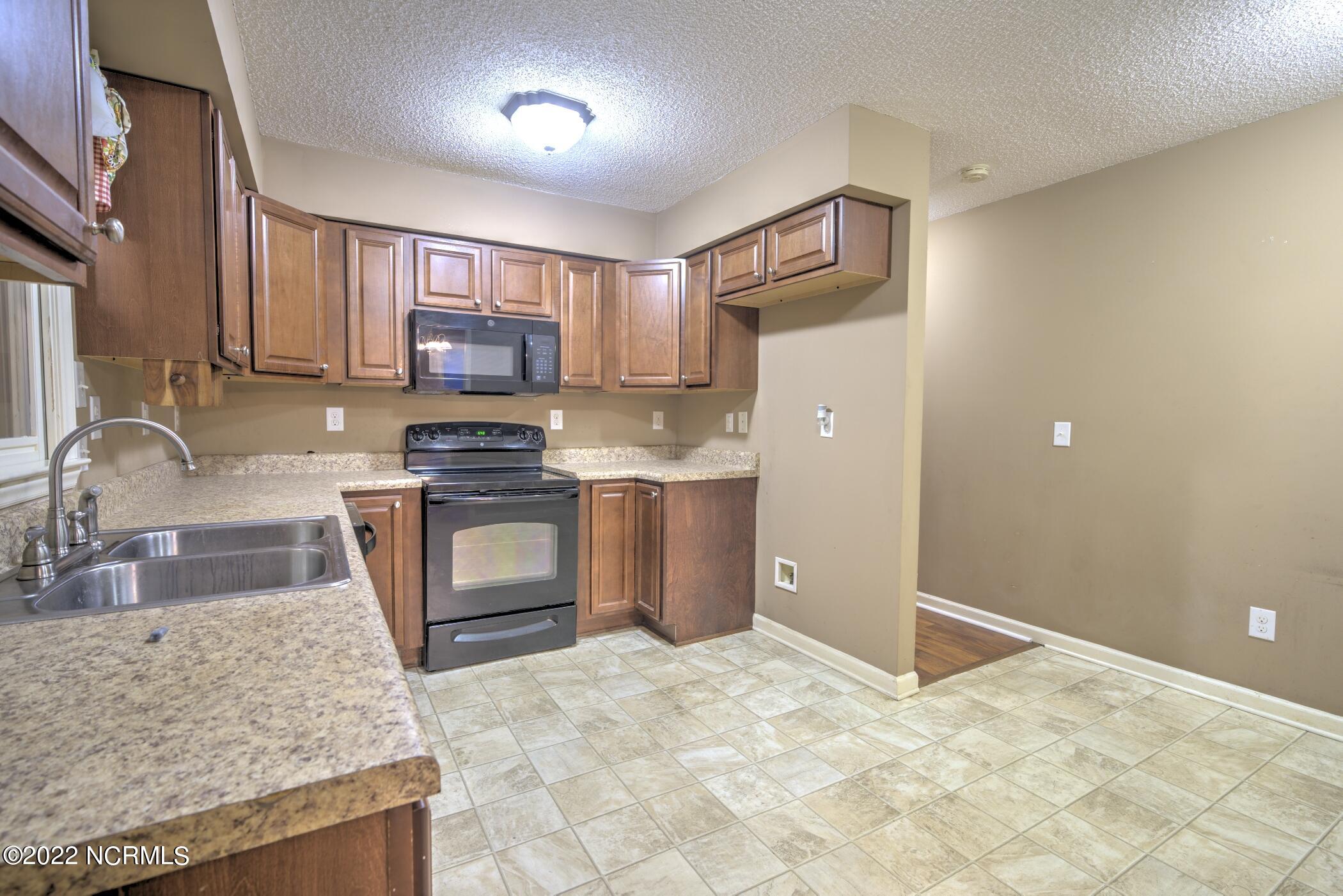 161 Crestview Drive Rockingham, NC 28379 - Photo 32 of 46 DSC04630_1_2_3_4