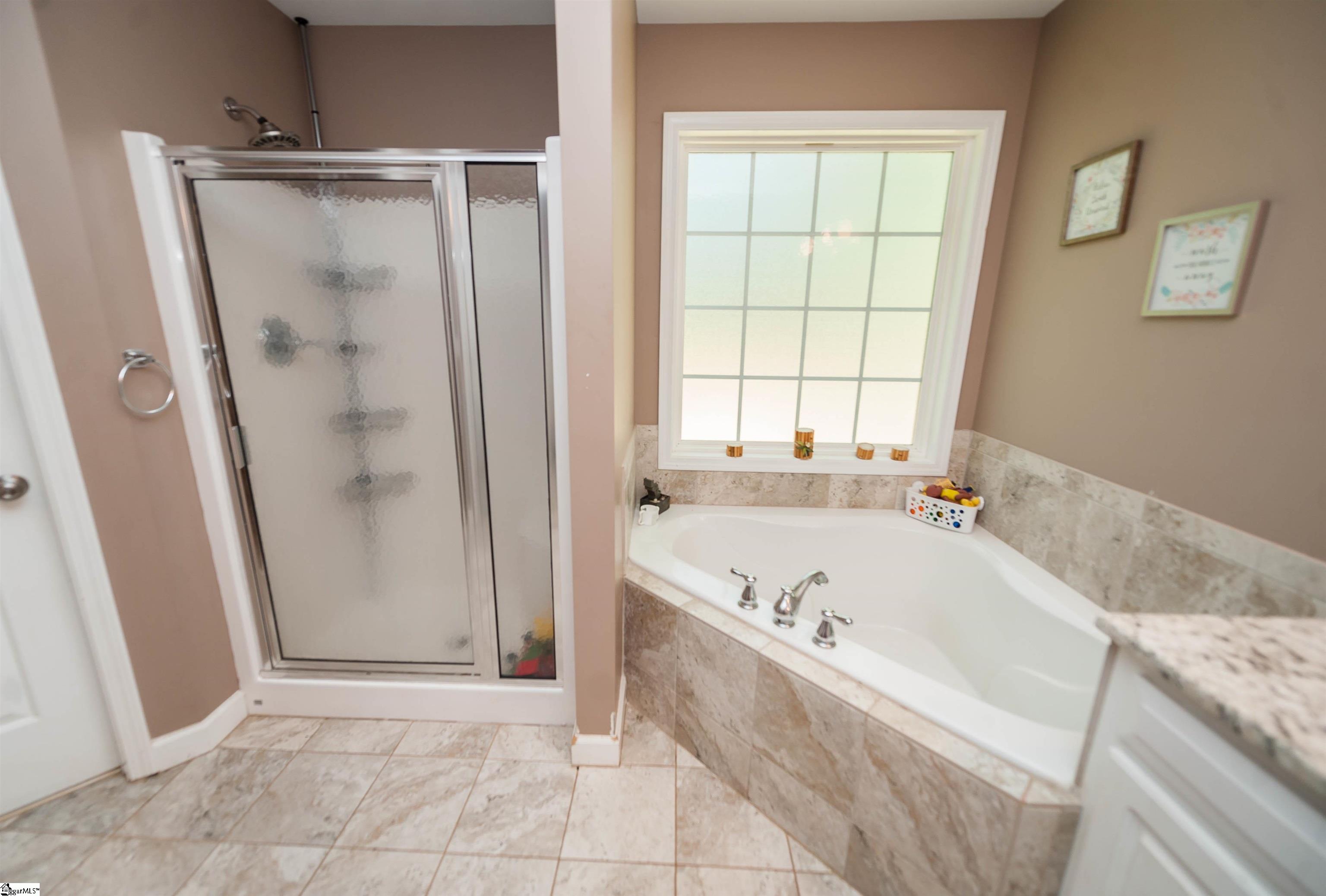 200 State Rd S-42-2591 Roebuck, SC 29376 - Photo 3 of 36 Gallery Image 3
