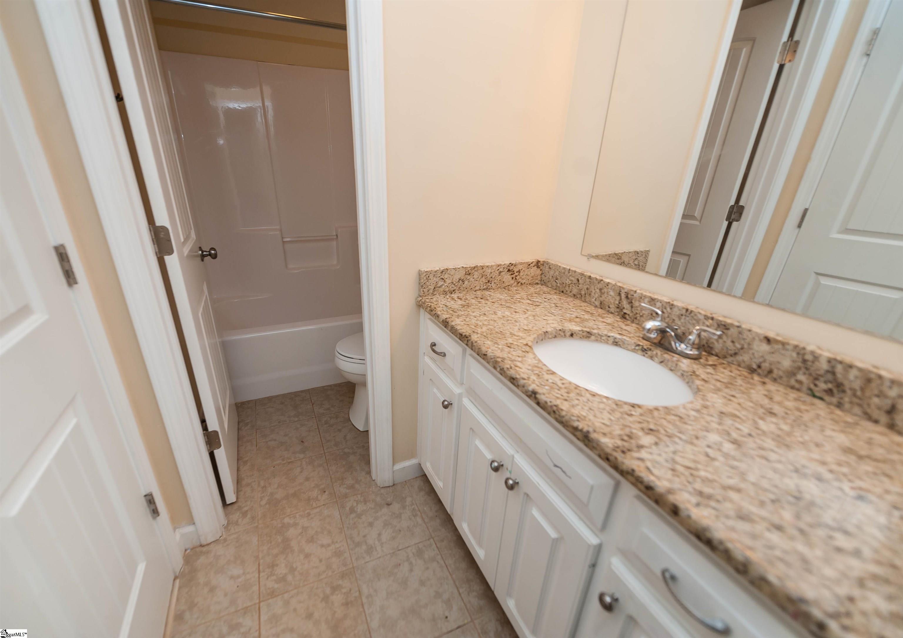 200 State Rd S-42-2591 Roebuck, SC 29376 - Photo 4 of 36 Gallery Image 4