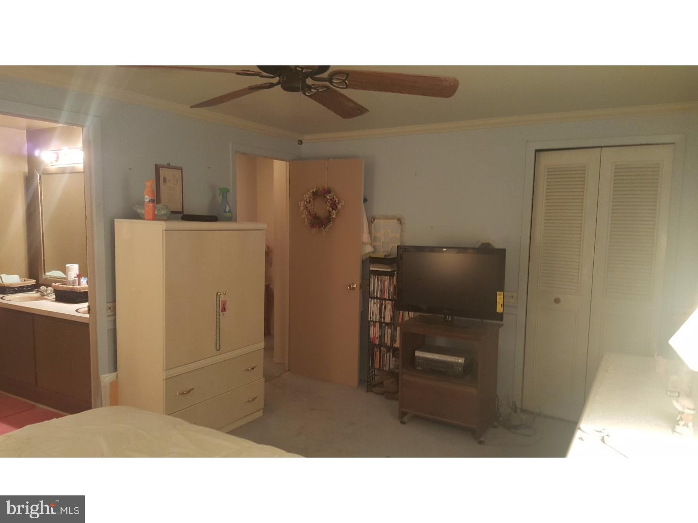 2 Ridgeview Place Willingboro, NJ 08046 - Photo 10 of 16 Bedroom - Main