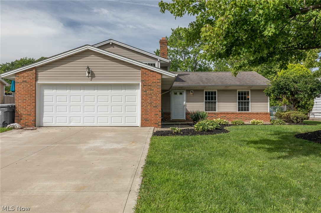 5604 Reef Road Mentor, OH 44060 - Photo 1 of 24