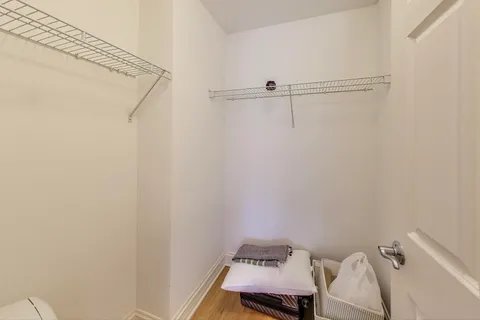 $685,000 | 3123 Thorne Hill Court, Unit 11, Lisle, IL 60532