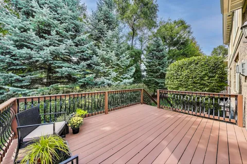 $685,000 | 3123 Thorne Hill Court, Unit 11, Lisle, IL 60532