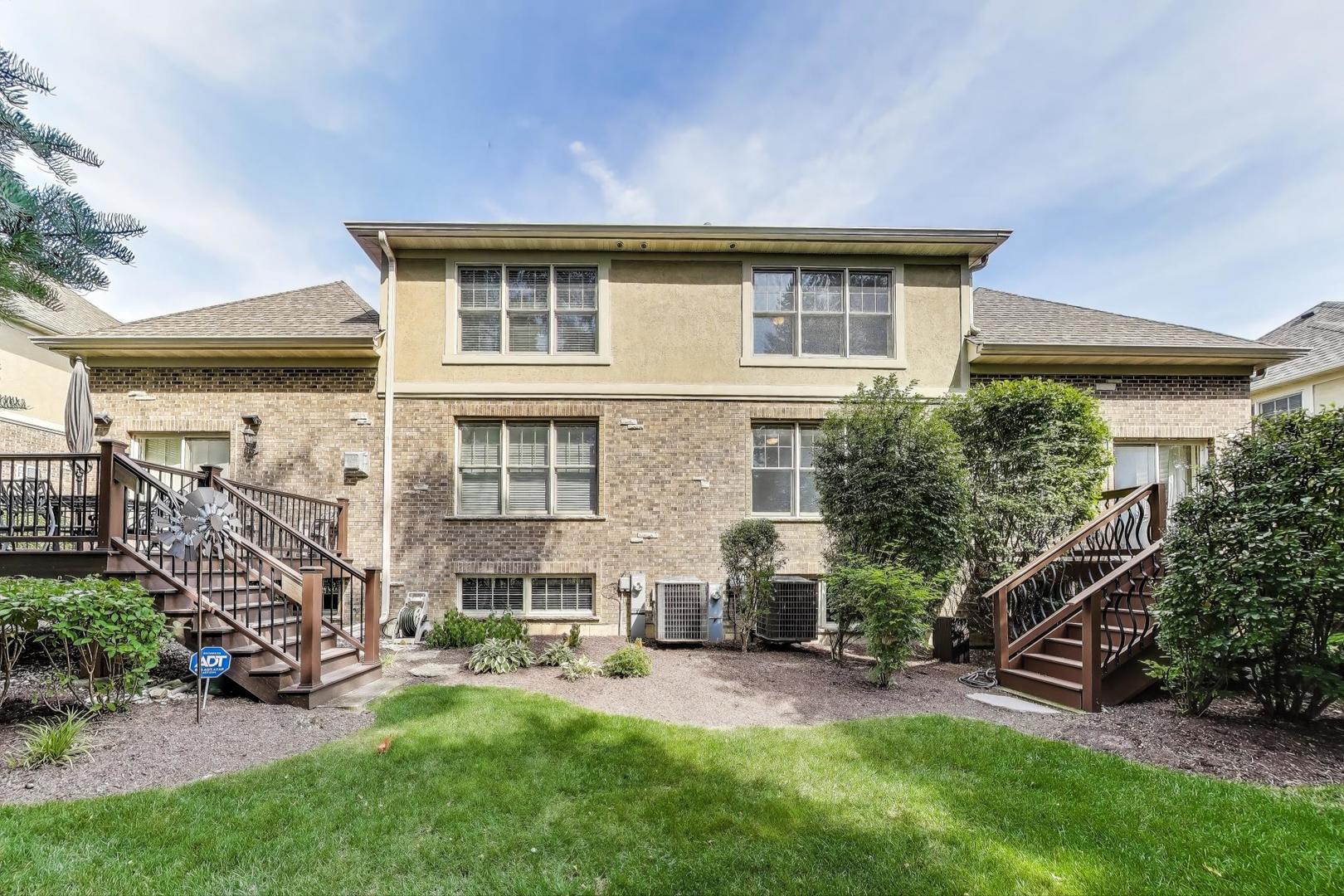 3123 Thorne Hill Court, Unit 11 Lisle, IL 60532 - Photo 33 of 37