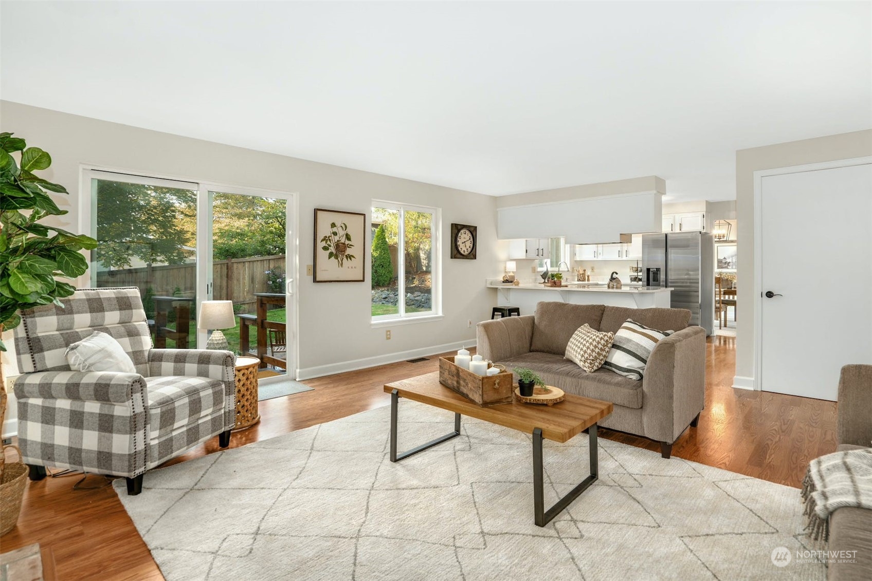 2019 Camas Avenue Northeast Renton, WA 98056 - Photo 11 of 36 Gallery Image 11