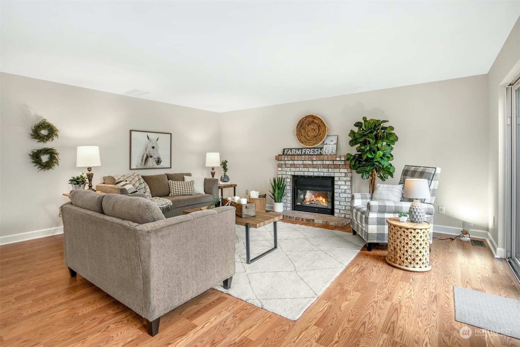 2019 Camas Avenue Northeast Renton, WA 98056 - Photo 12 of 36 Gallery Image 12