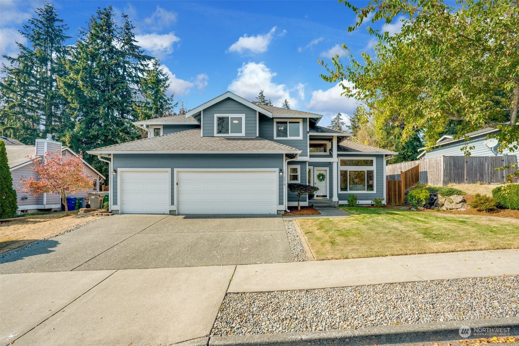 2019 Camas Avenue Northeast Renton, WA 98056 - Photo 2 of 36 Gallery Image 2