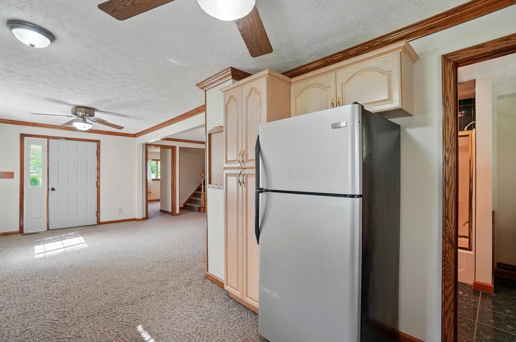 5870 Brook Road Northwest Baltimore, OH 43105 - Photo 23 of 70 Kitchen - 5870 Brook Road NW, Baltimore, OH 43105
