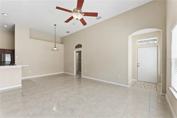 $1,950 | 2047 Island Brook Lane, Orlando, FL 32824