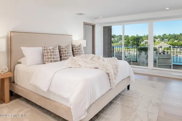 $4,800,000 | 636 Steamboat Road, Unit 3A B & E, Greenwich, CT 06830