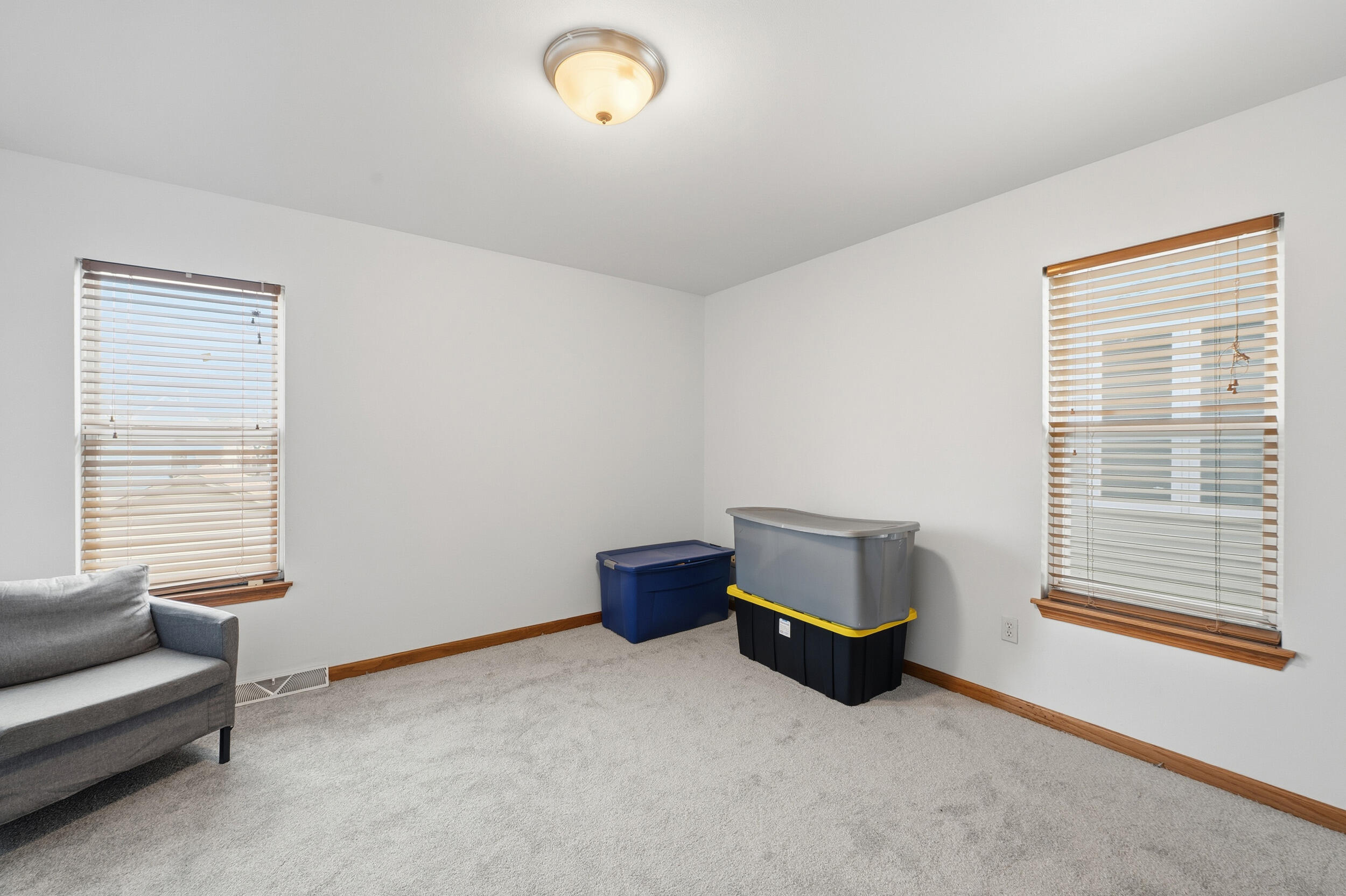 1810 North 19th Street Milwaukee, WI 53205 - Photo 20 of 24 dsc_8675