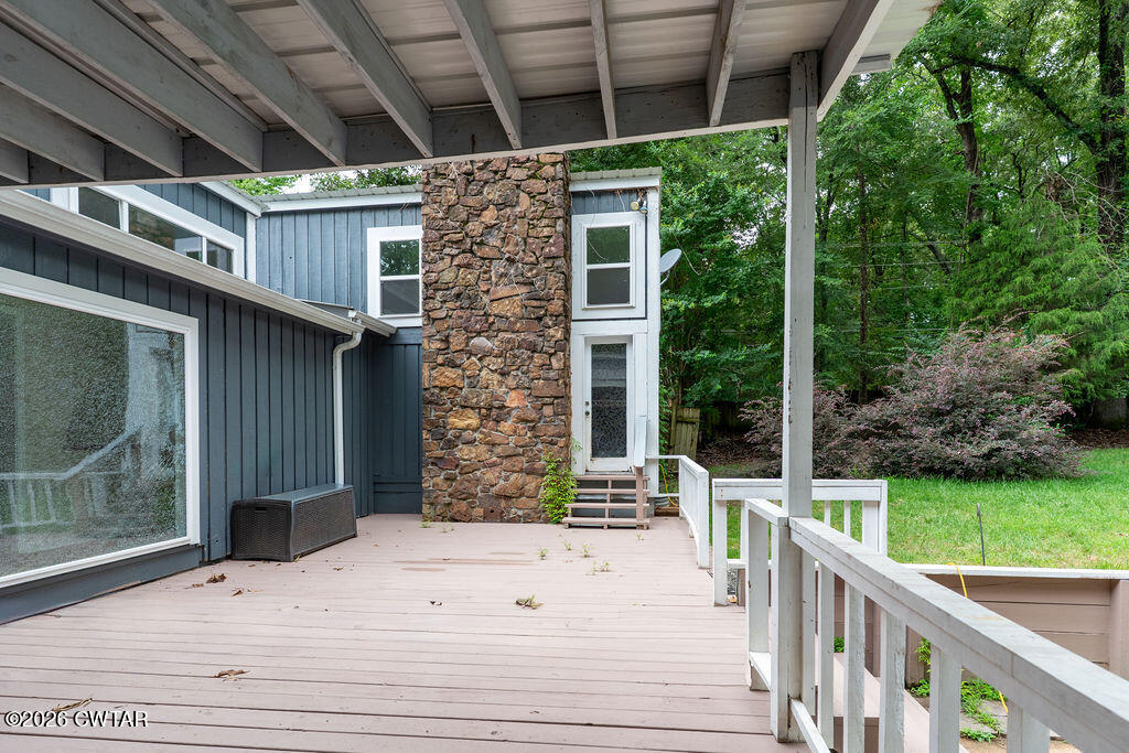 7 Timberlake Drive Jackson, TN 38305 - Photo 31 of 38 a view of outdoor space with garden