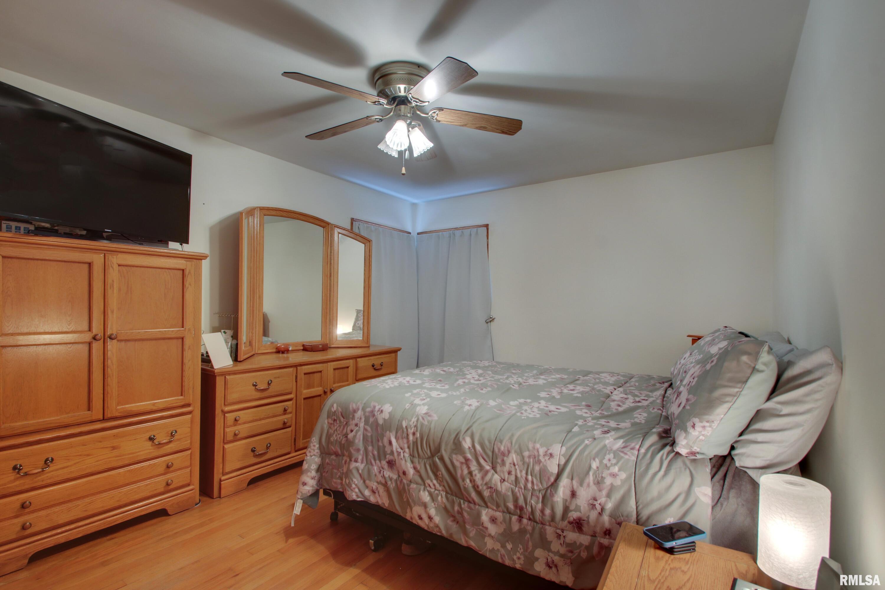 3213 Lawrence Road Quincy, IL 62301 - Photo 11 of 20 Gallery Image 11