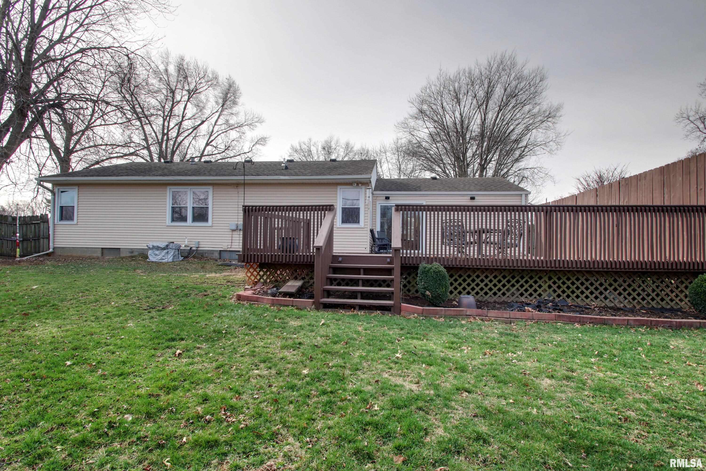 3213 Lawrence Road Quincy, IL 62301 - Photo 19 of 20 Gallery Image 19