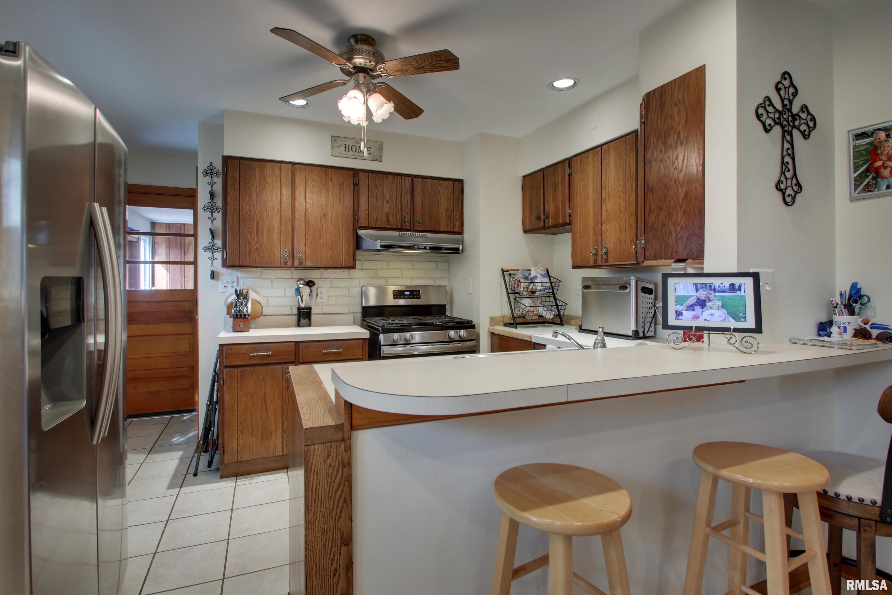 3213 Lawrence Road Quincy, IL 62301 - Photo 8 of 20 Gallery Image 8