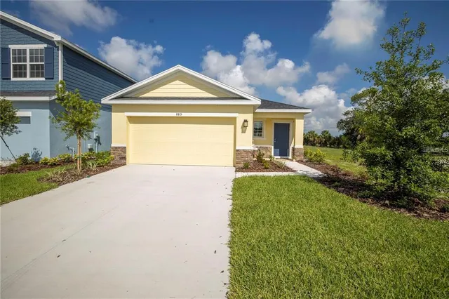 $2,250 | 8815 Sunshower Place, Parrish, FL 34219
