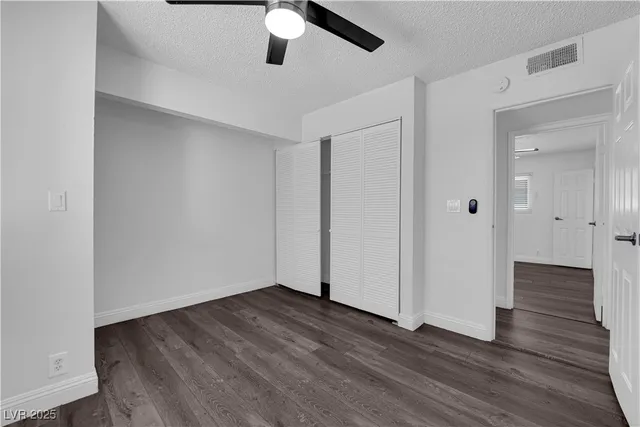 $1,925 | 842 Westminster Avenue, Las Vegas, NV 89119