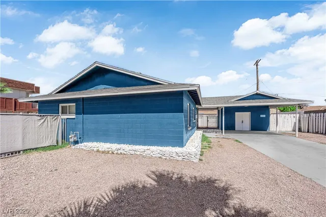 $1,925 | 842 Westminster Avenue, Las Vegas, NV 89119
