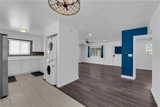 $1,925 | 842 Westminster Avenue, Las Vegas, NV 89119