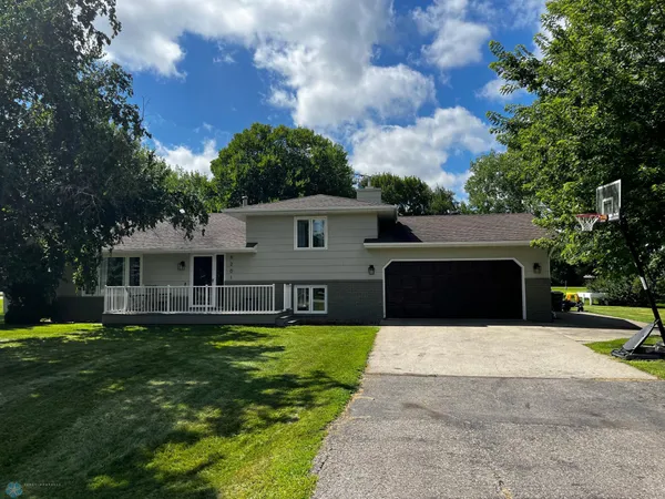 $349,900 | 6201 9th Street North, Moorhead, MN 56560