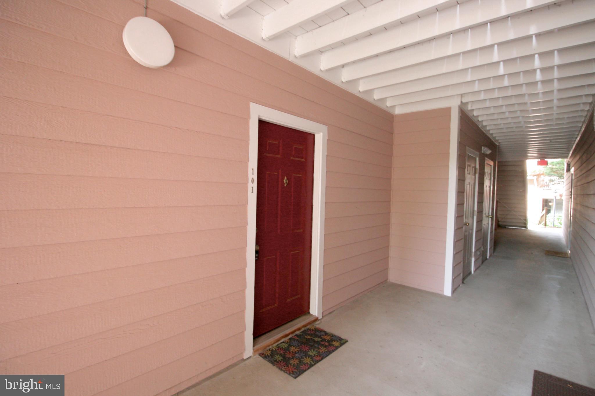 21009 Timber Ridge Terrace, Unit 101 Ashburn, VA 20147 - Photo 2 of 27 Entrance to ground level unit
