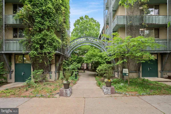$399,999 | 7981 Eastern Avenue Northwest, Unit 219, Silver Spring, MD 20910