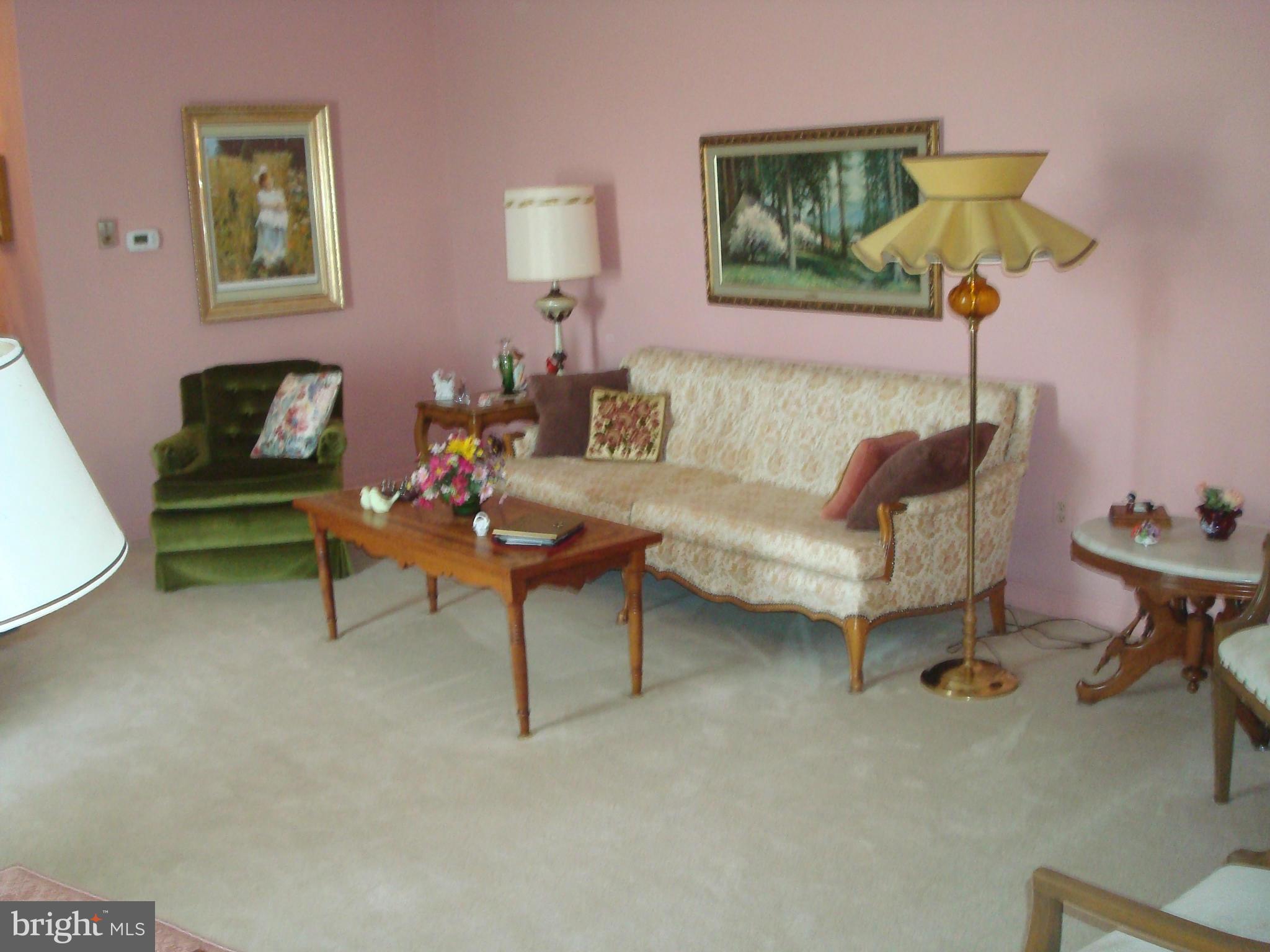 4554 Lower Beckleysville Road Hampstead, MD 21074 - Photo 22 of 30 Living Room