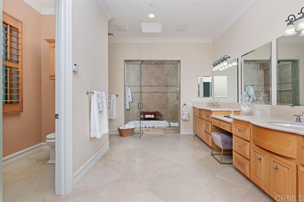675 Rolling Hills Road Vista, CA 92081 - Photo 15 of 25 Gallery Image 15
