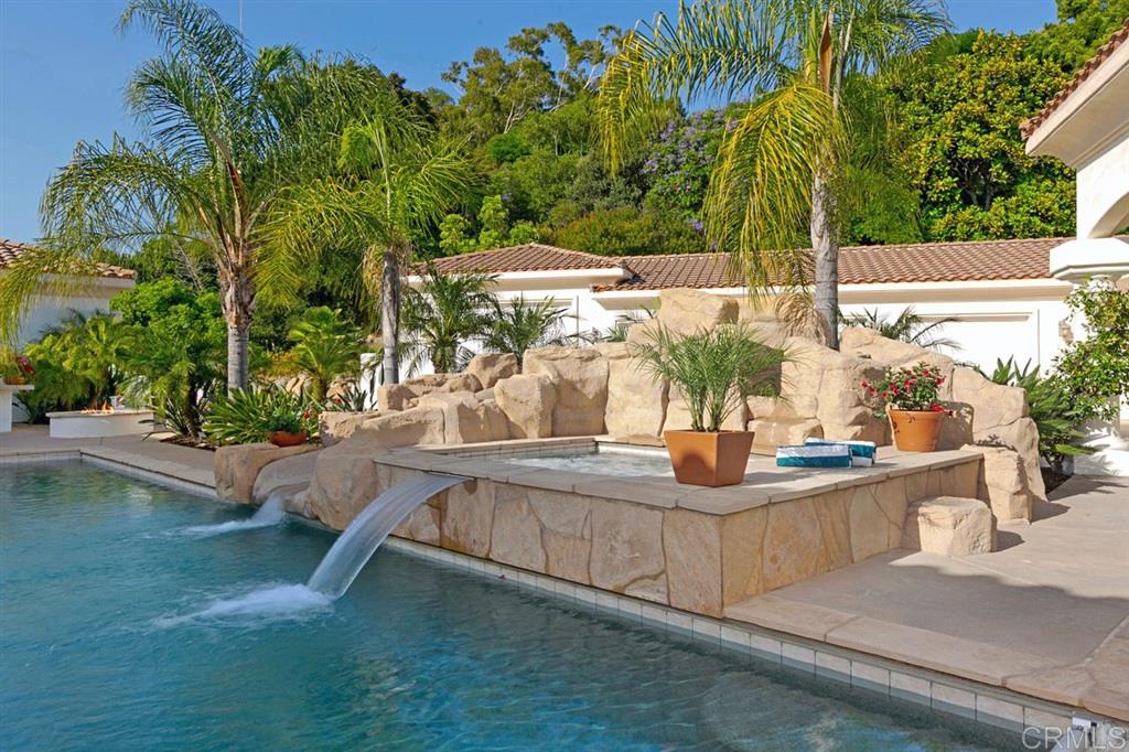 675 Rolling Hills Road Vista, CA 92081 - Photo 18 of 25 Gallery Image 18