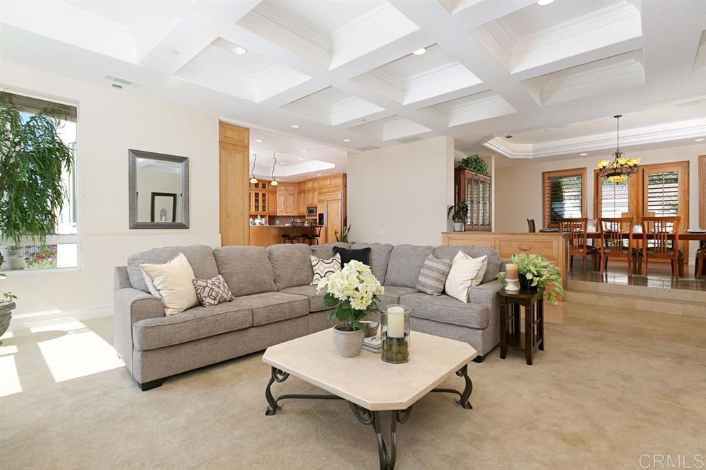 675 Rolling Hills Road Vista, CA 92081 - Photo 5 of 25 Gallery Image 5