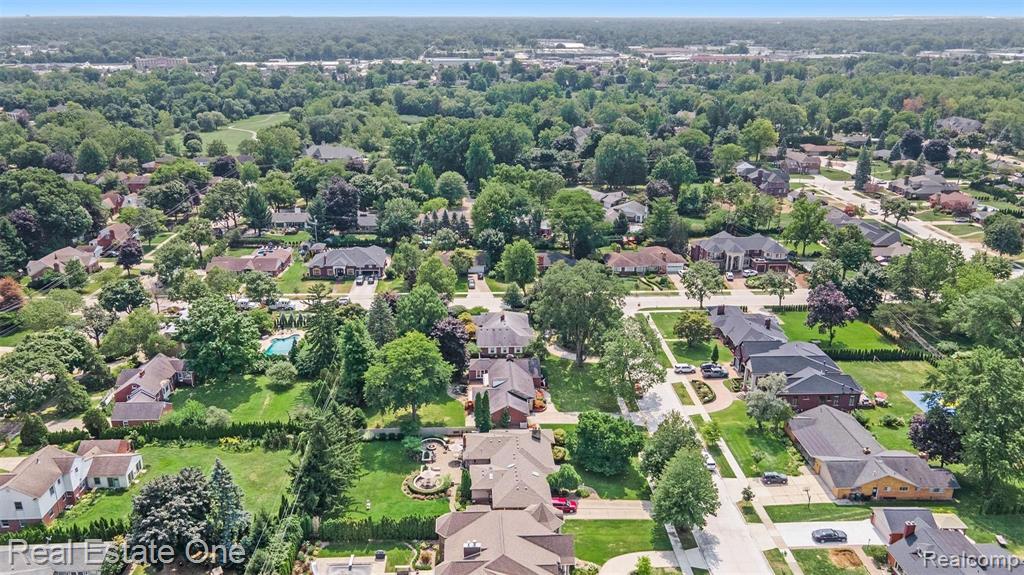 711 Ridgemont Avenue Dearborn, MI 48124 - Photo 44 of 47
