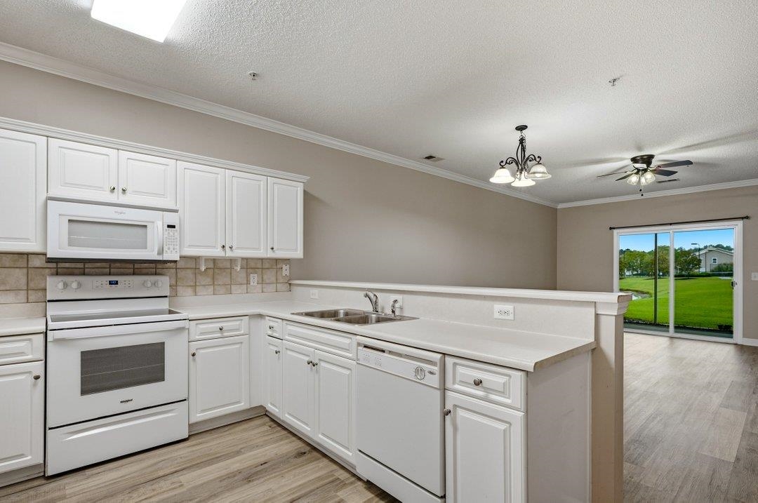 302 Kiskadee Loop, Unit B Conway, SC 29526 - Photo 4 of 31 Gallery Image 4