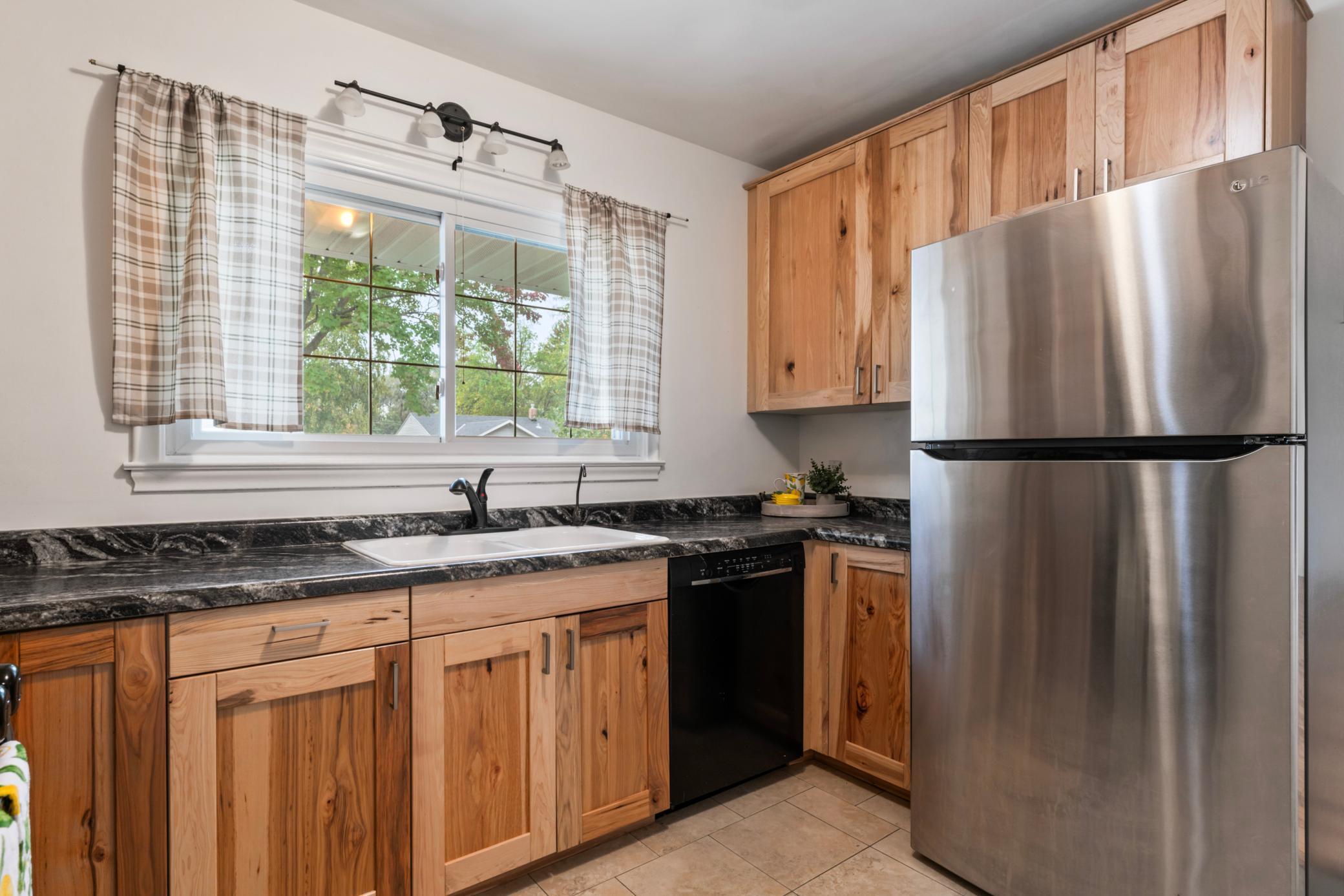 1513 Durand Court Southeast Rochester, MN 55904 - Photo 11 of 33