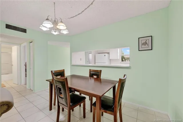 $145,000 | 2950 Southeast Ocean Boulevard, Unit 1357, Stuart, FL 34996