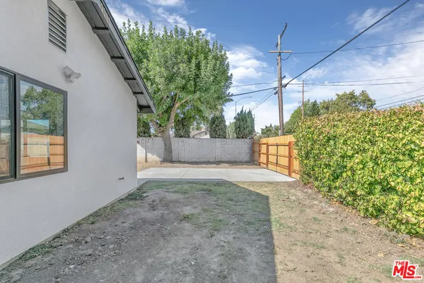 $2,895 | 7309 North Wilbur Avenue, Reseda, CA 91335