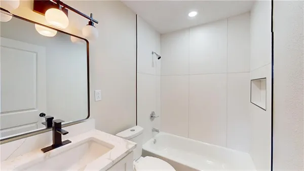 $265,000 | 669 Spartan Lane, Kenner, LA 70065