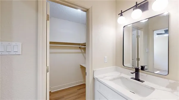 $265,000 | 669 Spartan Lane, Kenner, LA 70065