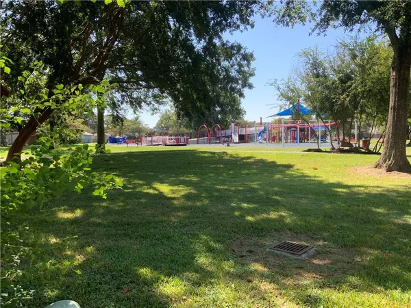 $265,000 | 669 Spartan Lane, Kenner, LA 70065