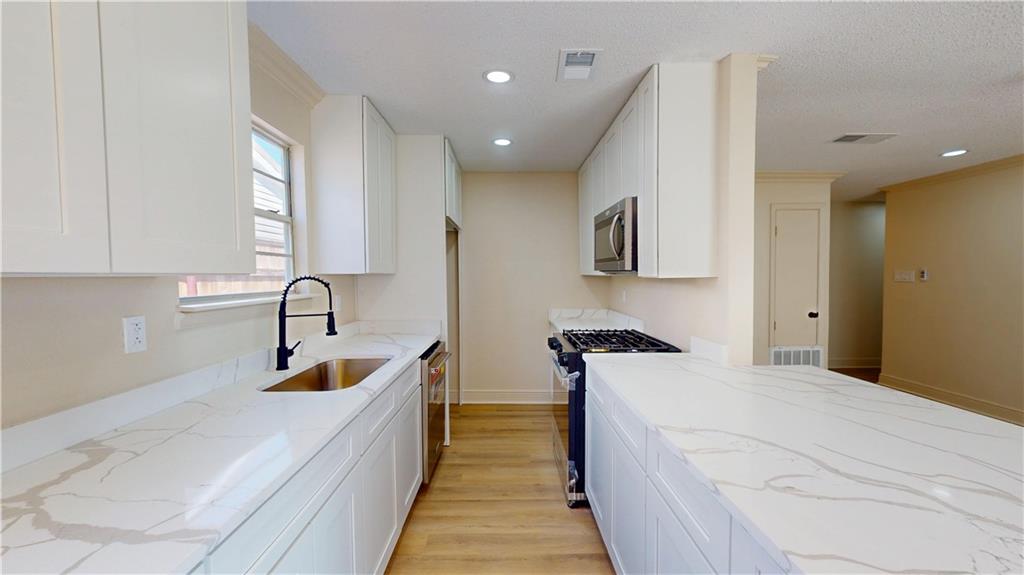 669 Spartan Lane Kenner, LA 70065 - Photo 8 of 37